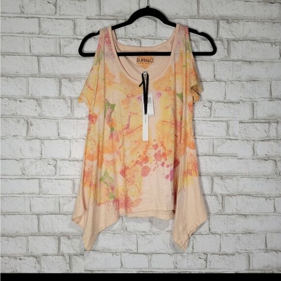 NWT Buffalo David Britton Cold Shoulder Asymmetrical Tee - Picture 13 of 13